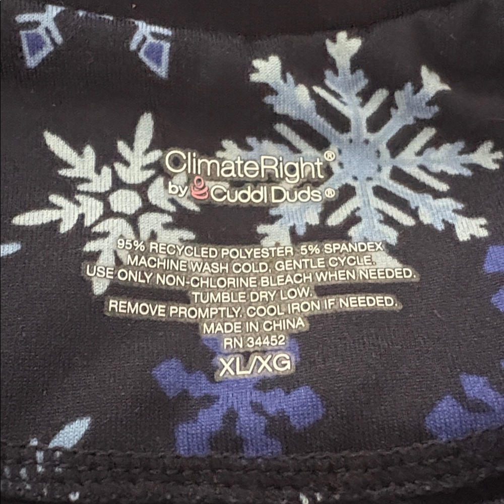 CUDDL DUDS Navy Long Sleeve Top with Blue Snowflake Leggings Base Layer Size XL - Picture 7 of 11